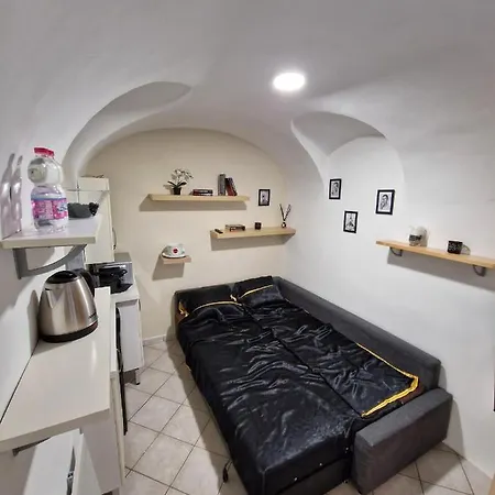 Apartamento Ana's Place 4 *